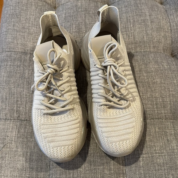 Cushionaire women’s size 9 - Picture 3 of 3